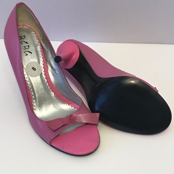BCBG HIGH HEELS SHOES SIZE 8 - Picture 2 of 8